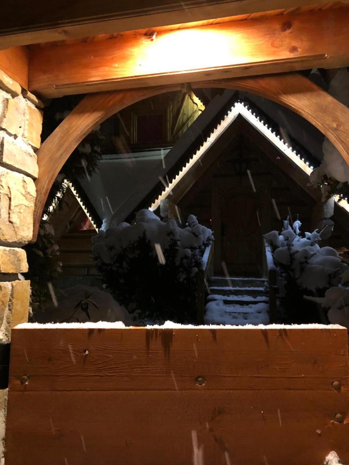 Domek Krupowki Z Widokiem Na Giewont ザコパネ エクステリア 写真