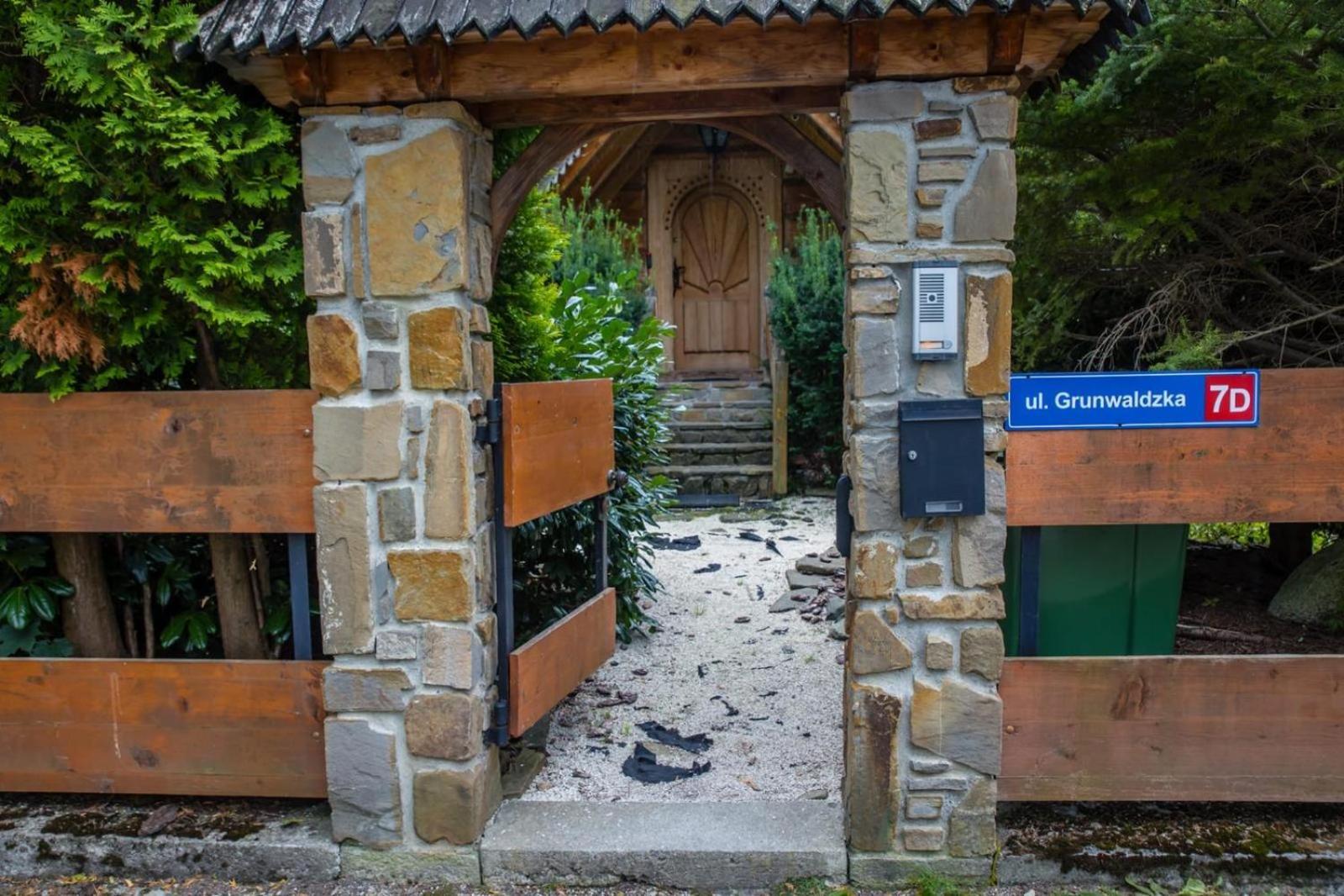 Domek Krupowki Z Widokiem Na Giewont ザコパネ エクステリア 写真